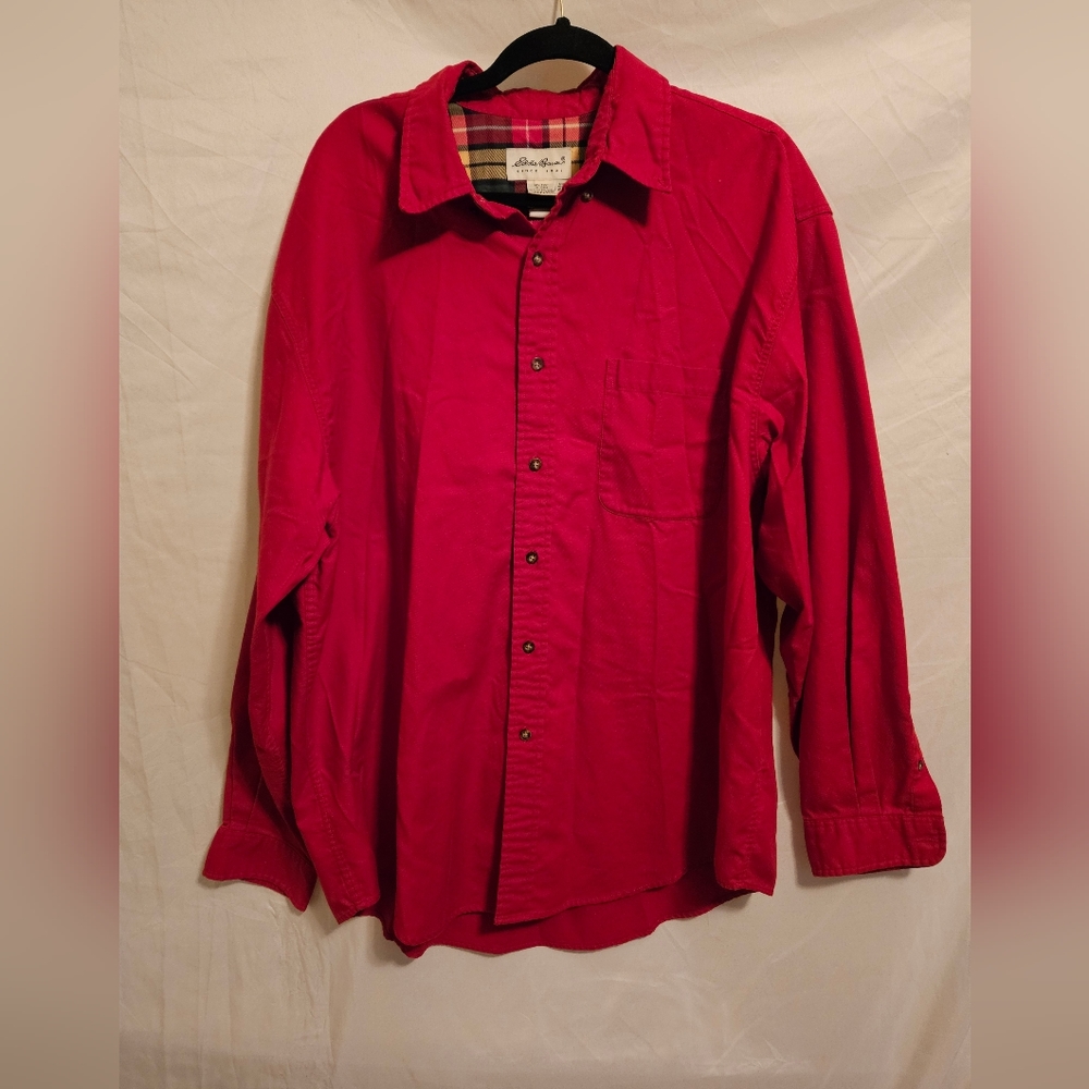 Eddie Bauer Vintage Button Down Men's Shirt. Size XL Red. Long Sleeve